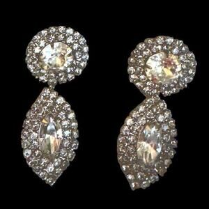Vintage Hobé Crystal Rhinestone Dangling Double Round Cluster Earrings Signed